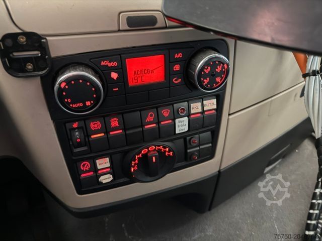 Other MAN TGS 18.320 4x4 Winterdienst Wechselsystem