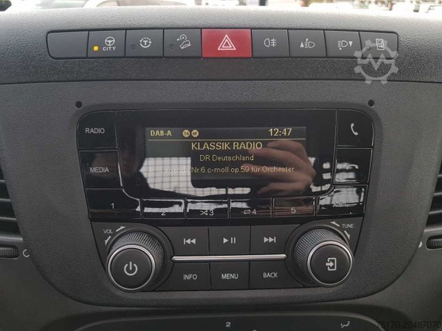 Kiepwagen bestelauto IVECO Daily 70C18H/P *Absetzkipper*AirPRO*AHK*