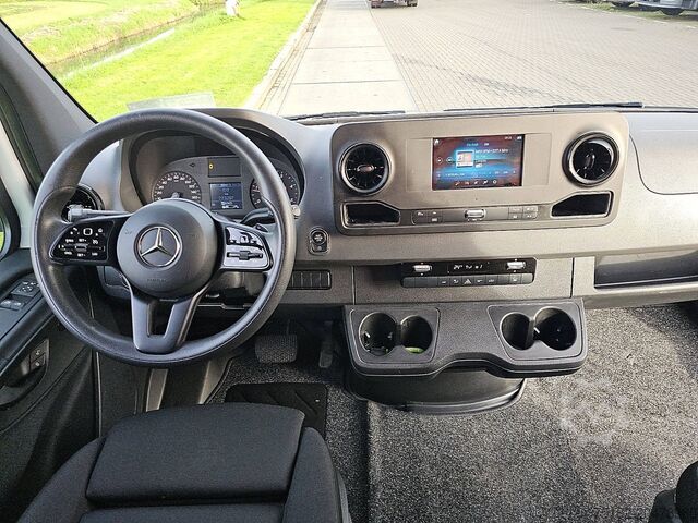 Στέισον βάγκον με ψηλή οροφή MERCEDES-BENZ SPRINTER 316 L2H2 Mbux RWD!