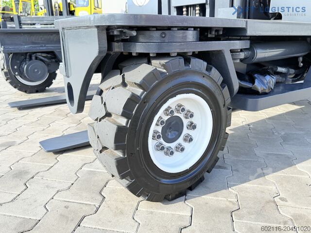 Stivuitor cu patru direcții Combilift C4000 / GAS / DUPLEX 4100 / POSITIONER