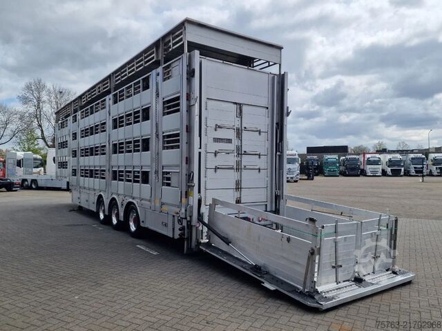Veetransport Pezzaioli 1/2/3/4 deck livestock - Water & Ventilation - ...