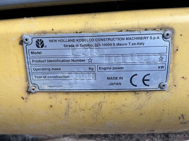 Paletli ekskavatör New Holland Kobelco E215