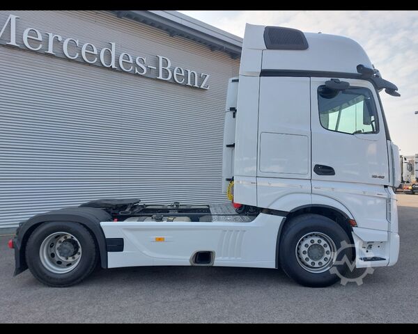 Trattore stradale standard MERCEDES-BENZ Actros L 18 4x2 - Actros L 1848 LS 4x2
