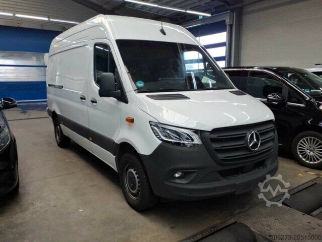 Yüksek tavanlı panelvan Mercedes-Benz Sprinter 317 CDI,L2H2,Automatik,Kamera,LED