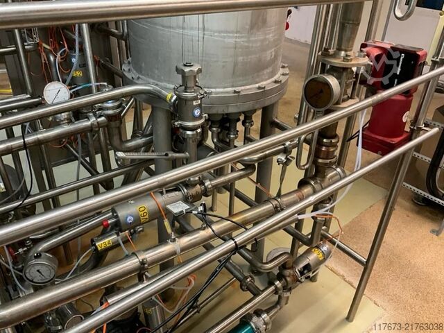 Gebruikt Tetra Pak UHT-systeem 5000 LPH ABB VTIS C-4