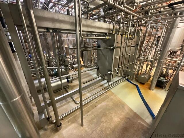 Gebruikt Tetra Pak UHT-systeem 5000 LPH ABB VTIS C-4