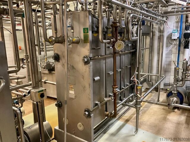 Gebruikt Tetra Pak UHT-systeem 5000 LPH ABB VTIS C-4