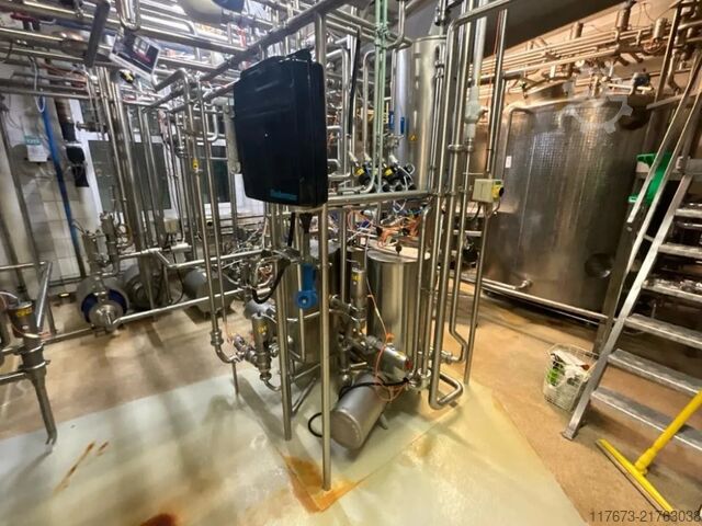 Gebruikt Tetra Pak UHT-systeem 5000 LPH ABB VTIS C-4