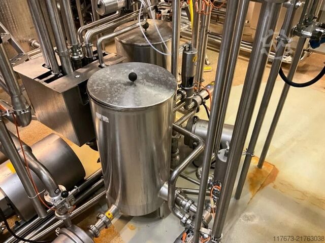 Gebruikt Tetra Pak UHT-systeem 5000 LPH ABB VTIS C-4