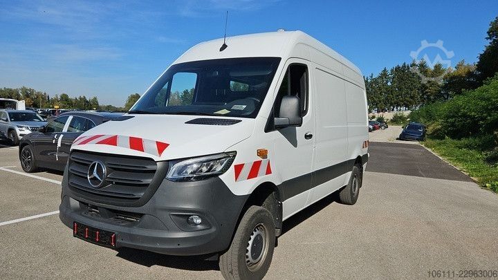 Komercijalno vozilo sa visokim krovom MERCEDES-BENZ Sprinter 319 CDI AWD KAL2H2/AHK3,5t/SORTIMO