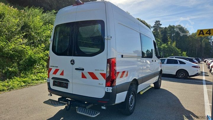 Komercijalno vozilo sa visokim krovom MERCEDES-BENZ Sprinter 319 CDI AWD KAL2H2/AHK3,5t/SORTIMO