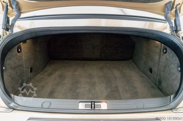 Fourgon BENTLEY Continental GT 4.0 V8 4WD/Kamera/21 Zoll/LED