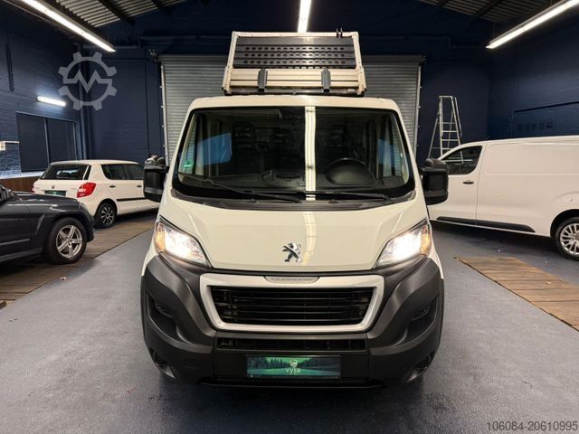 Φορτηγό ανατρεπόμενο βαν PEUGEOT Boxer DoKa 3 Seiten Kipper Klima AHK 3,0T 2.Hand