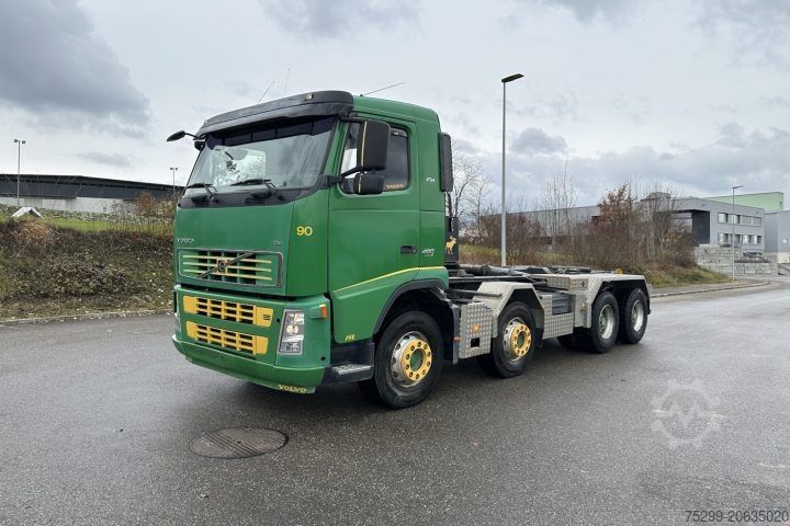 Kampós konténerszállító teherautó Volvo FH-480 8x4R Moser / Swiss-Vehicle
