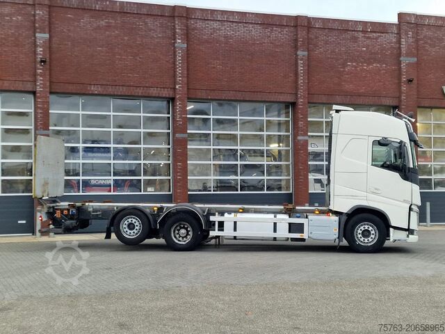 Sistema BDF Volvo FH 13.540 Globetrotter 6x2 - BDF - Loadlift - F...