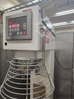 Mașină de amestecat și bătut Varimixer Bear ERGO AE10UVL3
