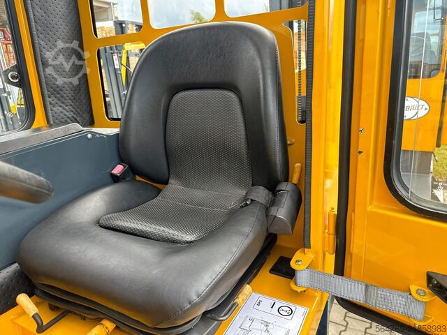 4-vejs gaffeltruck Combilift C3000/Triplex 5500 mm /Perfect condition