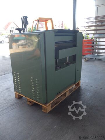 Vandiktebank, schaafmachine Steton S630 12/22