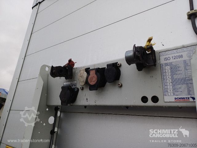 Semi-reboque aberto com lona Schmitz Cargobull Curtainsider Standard Getränke