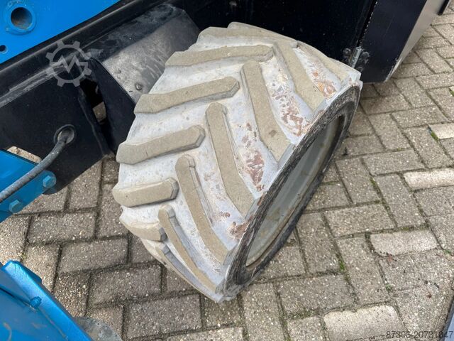 Pont élévateur à ciseaux Genie GS4069DC Hoogwerker Schaarhoogwerker