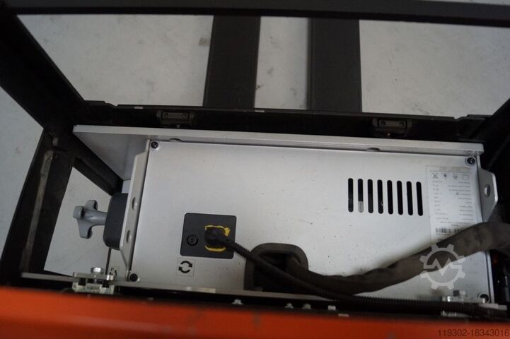 Electric Pallet Truck Toyota LPE 250