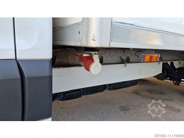 Køleskab / isoleret / frisk servicetaske Ford TRANSIT 2.0 TDC-I 170cv FRIGO -20