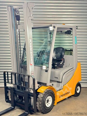 Carregador frontal a GPL Jungheinrich TFG 320s - Service Neu - 4 m Hub - 2t - VW Motor