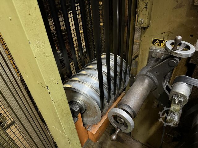 Square bead winding line (2) Gadsden, Davis, ABB