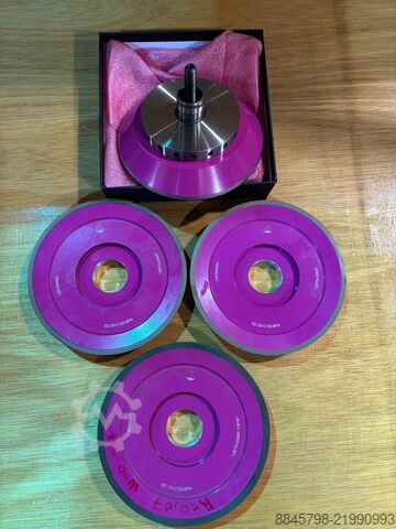 Bruska na nástroje Roll-o-Matic Smartshape NP50