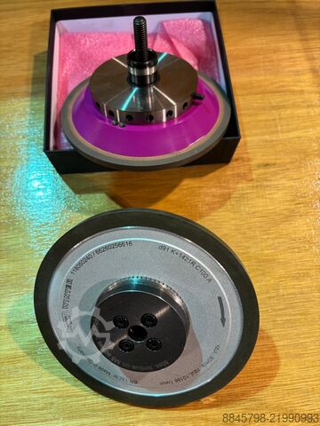 Bruska na nástroje Roll-o-Matic Smartshape NP50