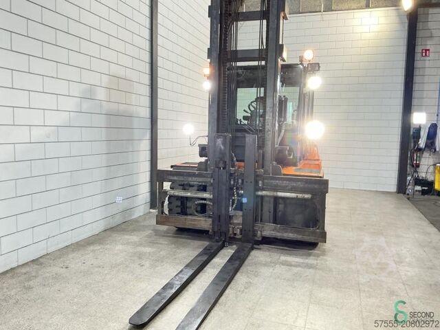Forklift Doosan D90S-7