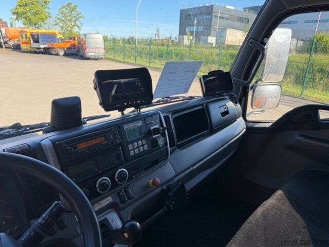 Varevogn Mitsubishi Canter 4x2 9C18 Zöller Micro XL7