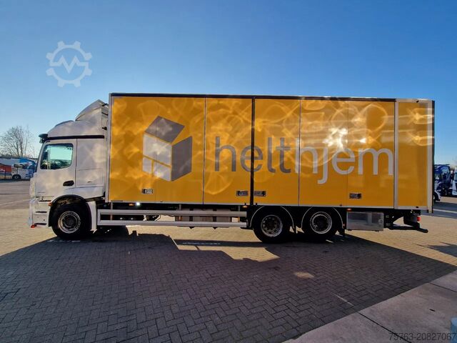 Koffer Mercedes-Benz Actros 2546 6x2 Streamspace - Box with sidedoor...
