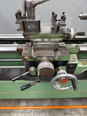 Tokarka mechaniczna Pinacho L1 225 x 1600mm