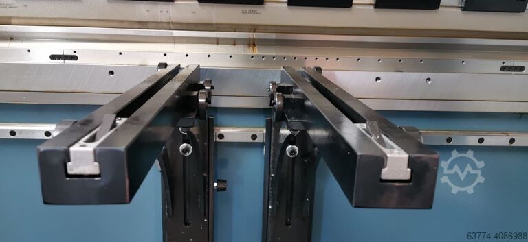 ПОСЕБНА АКЦИЈА Притисна кочница 1 М 60 тона DURMA AD-S 1260