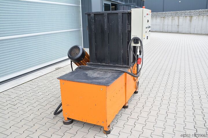 Cippatrice Schuko ZM 700