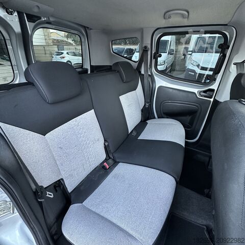 Van FIAT QUBO