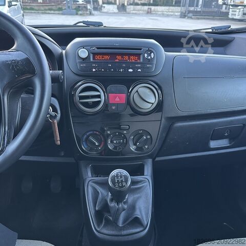 Van FIAT QUBO