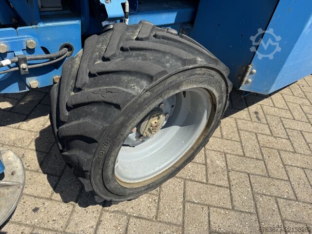Genie GS 2669 RT Piattaforma aerea / Piattaforma di lavoro elevabile / Sollevatore a pantografo 10 m GENIE GS 2669 RT  Hoogwerker / Arbeitsbuhne / Sciccor 10M werkhoogte 4x4 kubota Diesel 2014