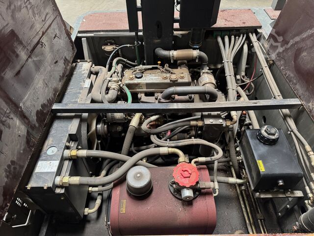 Sideloader Baumann HX40 Diesel 1400 Stunde