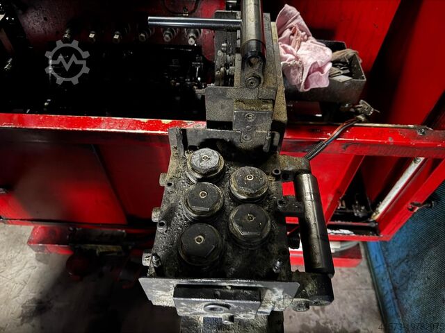 6 matrijzen - 6 excenterpersen Carlo Salvi 663/TR