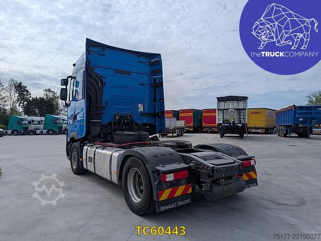 Standaard-SZM Renault T 520