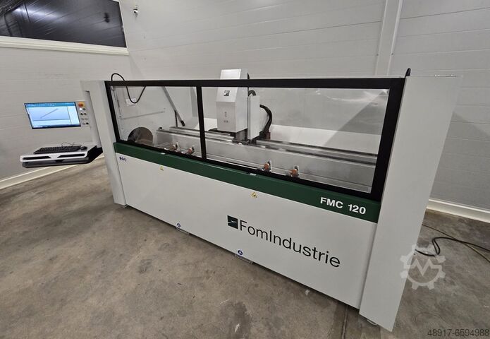 3+1 CNC-Bearbeitungszentrum FOM INDUSTRIE FMC 120