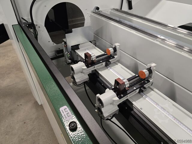 3+1 CNC-bearbetningscenter FOM INDUSTRIE FMC 120