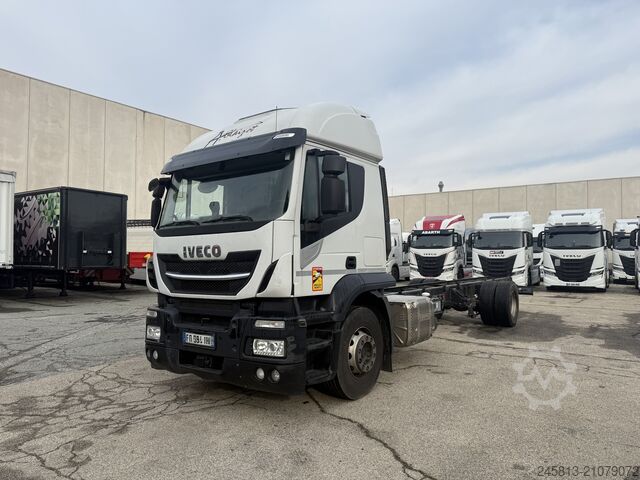 Kamyon şasisi Iveco STRALIS 310