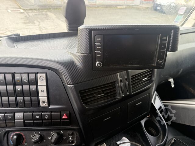 Kamyon şasisi Iveco STRALIS 310