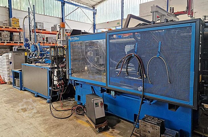 Spritzgießmaschine Stork N-2500-1400