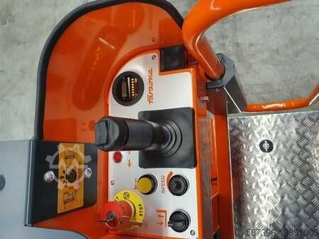 Vertical / Personnel Lifts Faraone - Elevah E80 Move Picking