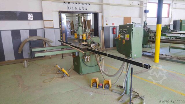 Ajtógyártó gép Maka by Kuper