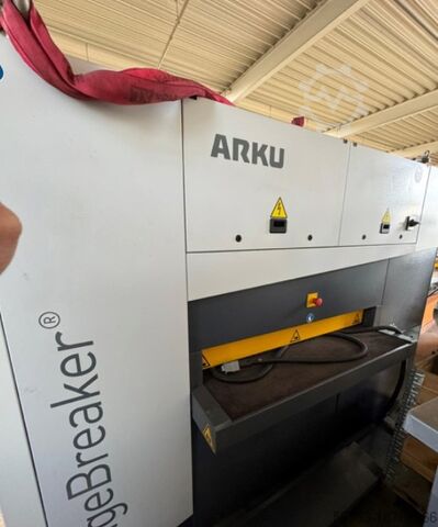 Entgratungs-Schleifmaschine ARKU Breaker 4000